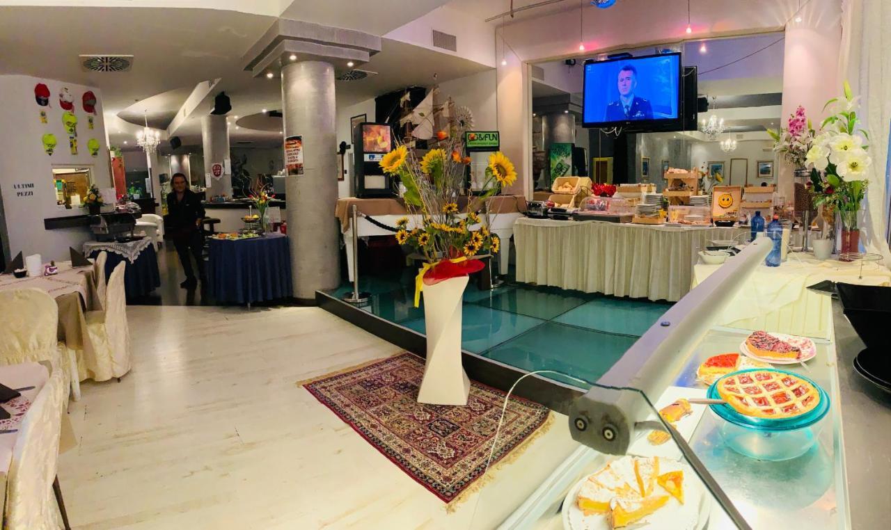 Locanda San Biagio Misano Adriatico Exteriör bild